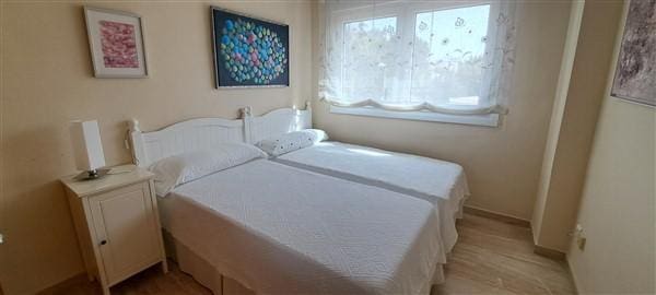 5 soveværelse Villa til salg i Alicante by med swimmingpool garage - € 965.000 (Ref: 9128834)