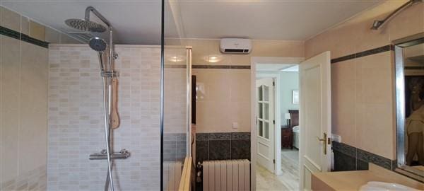 5 soveværelse Villa til salg i Alicante by med swimmingpool garage - € 965.000 (Ref: 9128834)