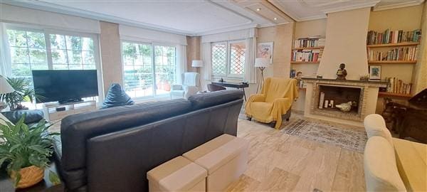 5 soveværelse Villa til salg i Alicante Golf, Alicante by med swimmingpool garage - € 965.000 (Ref: 9128834)