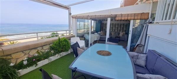 3 soverom Leilighet til salgs i Alicante by med svømmebasseng garasje - € 475 000 (Ref: 9162756)