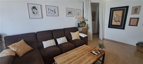 3 soverom Leilighet til salgs i Alicante by med svømmebasseng garasje - € 475 000 (Ref: 9162756)