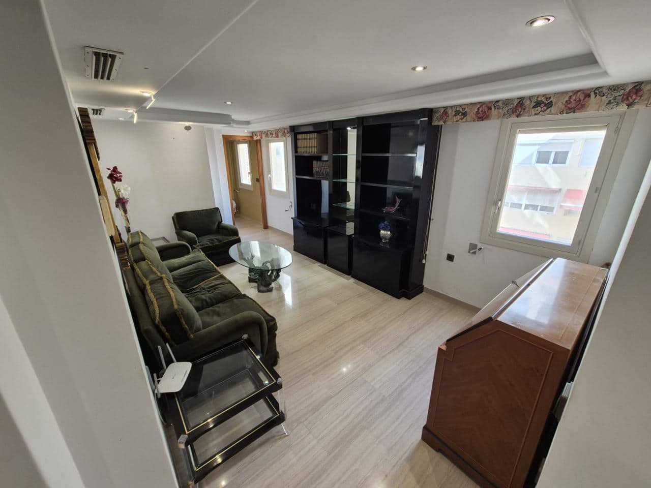 3 soverom Leilighet til salgs i Alicante by med garasje - € 920 000 (Ref: 9185984)