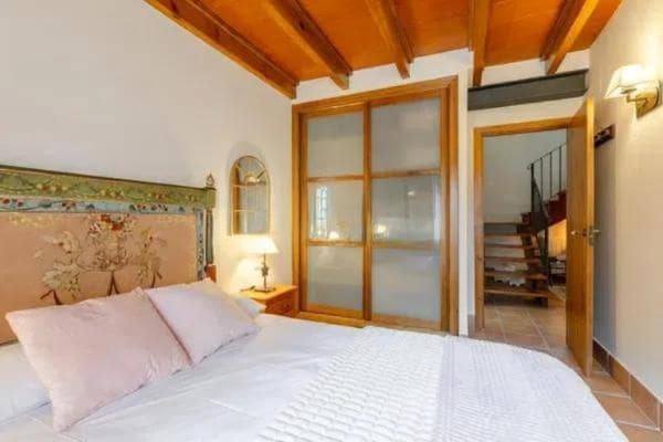 4 soveværelse Villa til salg i Penaguila med swimmingpool garage - € 750.000 (Ref: 9185985)