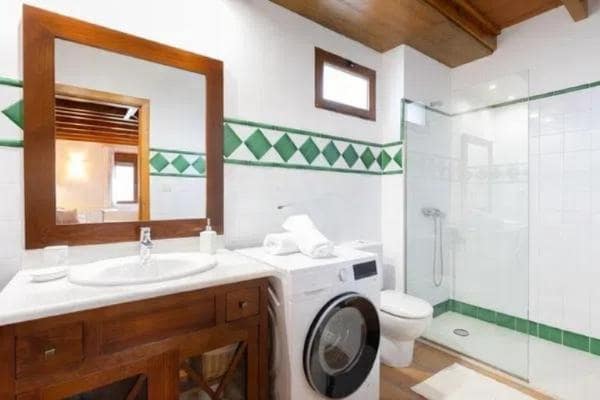 4 soveværelse Villa til salg i Penaguila med swimmingpool garage - € 750.000 (Ref: 9185985)