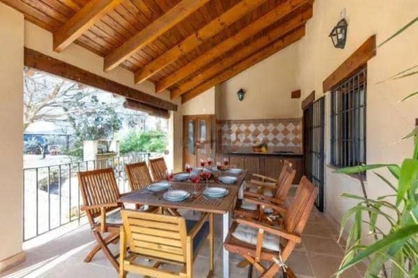 4 soveværelse Villa til salg i Penaguila med swimmingpool garage - € 750.000 (Ref: 9185985)