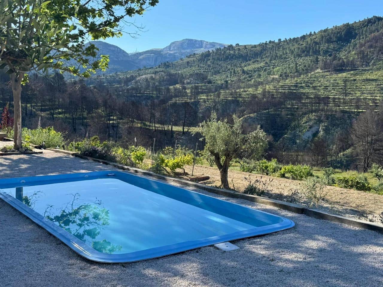 4 soveværelse Villa til salg i Penaguila med swimmingpool garage - € 750.000 (Ref: 9185985)