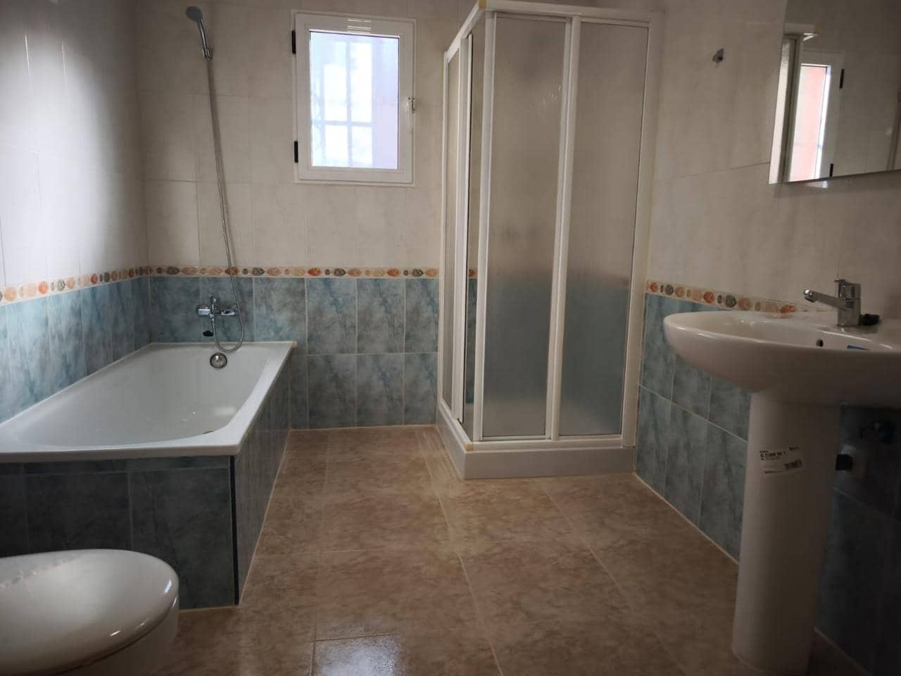 Chalet de 3 habitaciones en Algorfa en venta con piscina garaje - 179.000 € (Ref: 9187439)