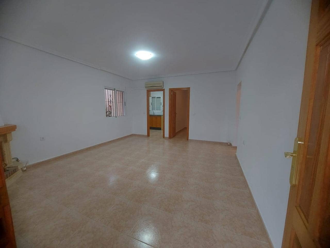 Chalet de 3 habitaciones en Algorfa en venta con piscina garaje - 179.000 € (Ref: 9187439)