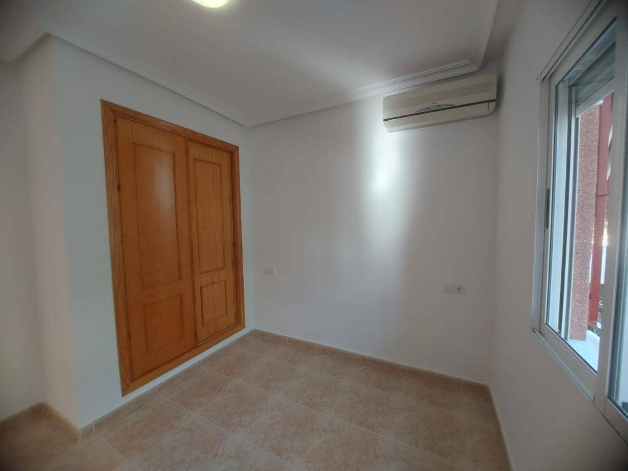 Chalet de 3 habitaciones en Algorfa en venta con piscina garaje - 179.000 € (Ref: 9187439)