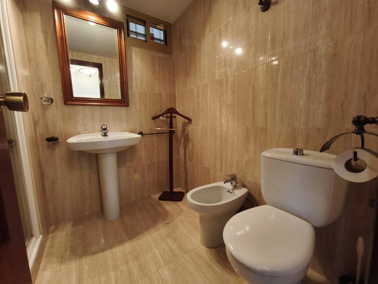 2 sypialnia Mieszkanie na sprzedaż w Miasto Alicante / Alacant z basenem garażem - 335 000 € (Ref: 9192999)