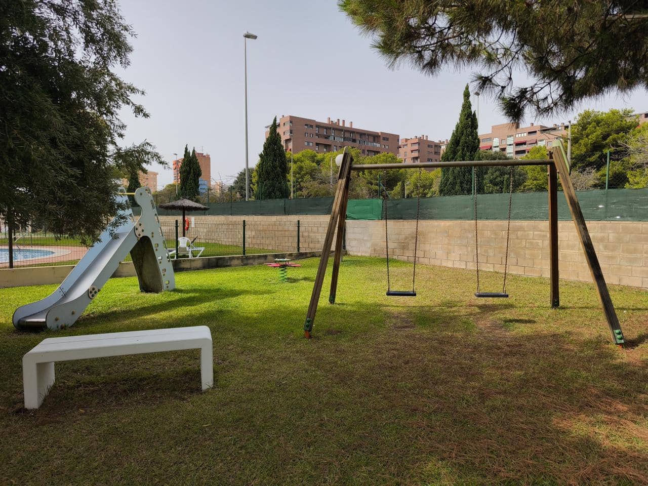 2 sypialnia Mieszkanie na sprzedaż w Miasto Alicante / Alacant z basenem garażem - 335 000 € (Ref: 9192999)