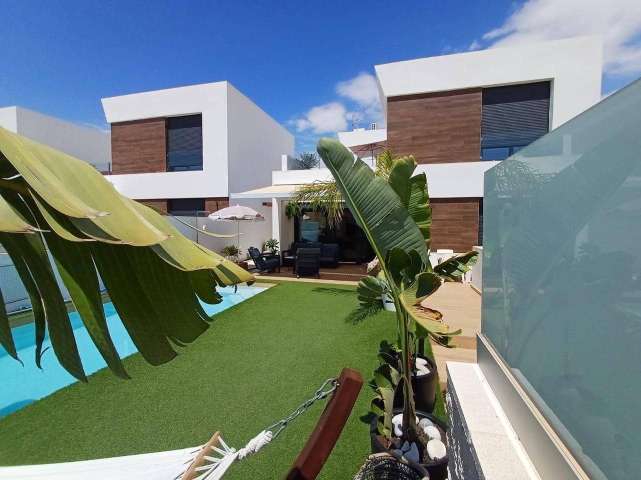 3 soveværelse Villa til salg i El Campello med swimmingpool garage - € 855.000 (Ref: 9205486)