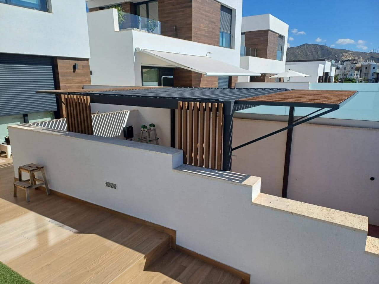 3 soveværelse Villa til salg i El Campello med swimmingpool garage - € 855.000 (Ref: 9205486)