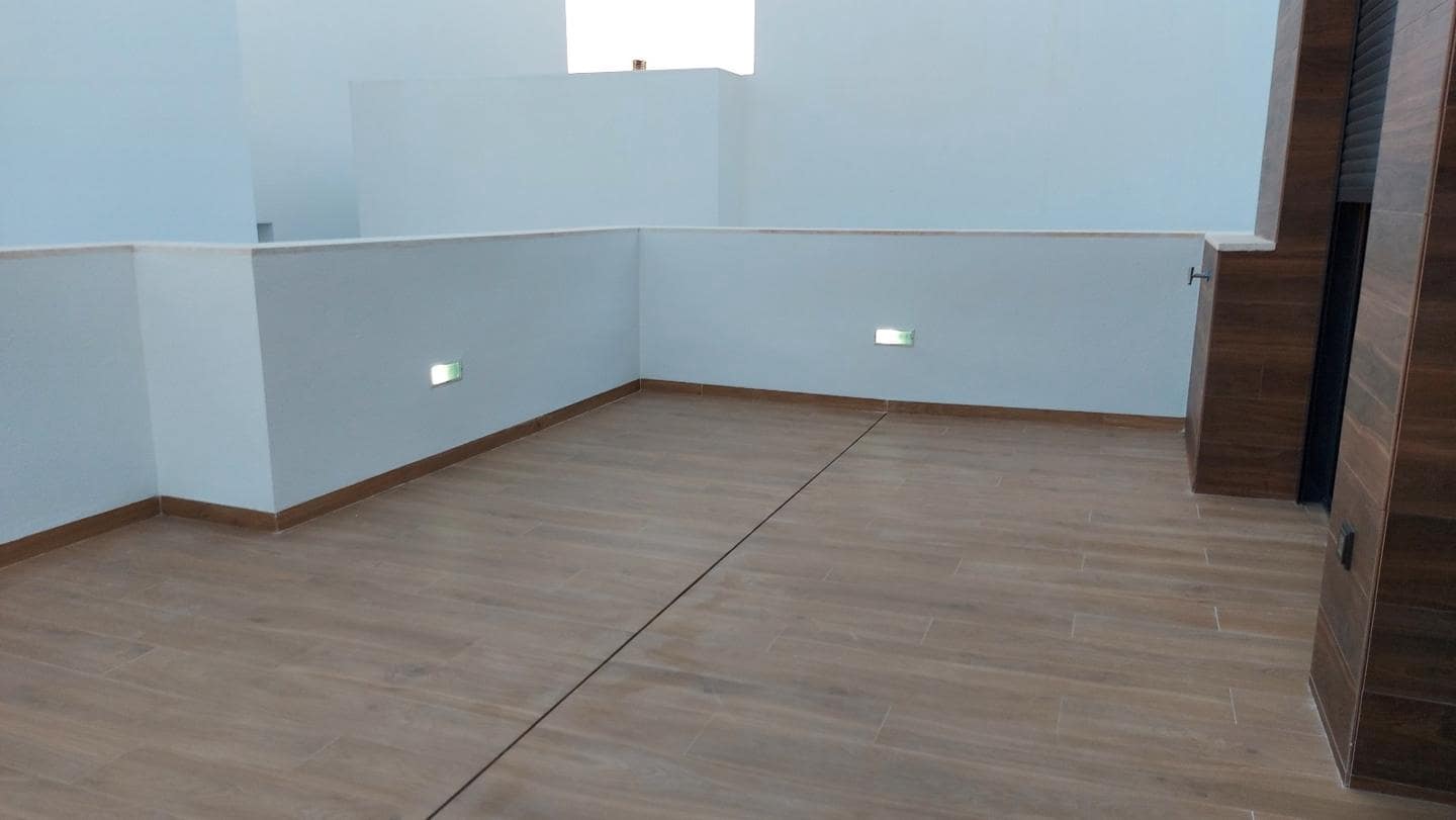 3 soveværelse Villa til salg i El Campello med swimmingpool garage - € 855.000 (Ref: 9205486)