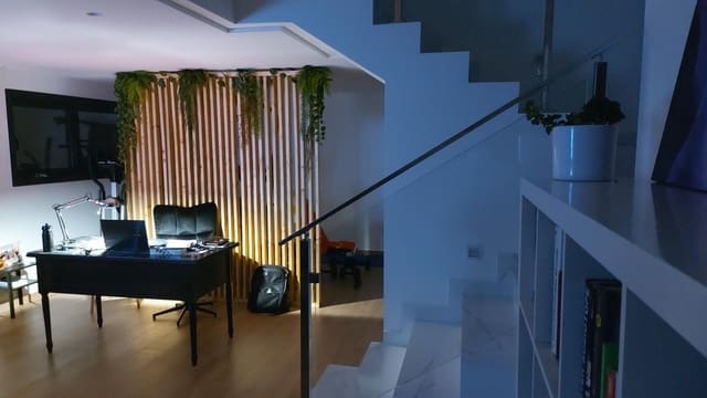 3 soveværelse Villa til salg i El Campello med swimmingpool garage - € 855.000 (Ref: 9205486)