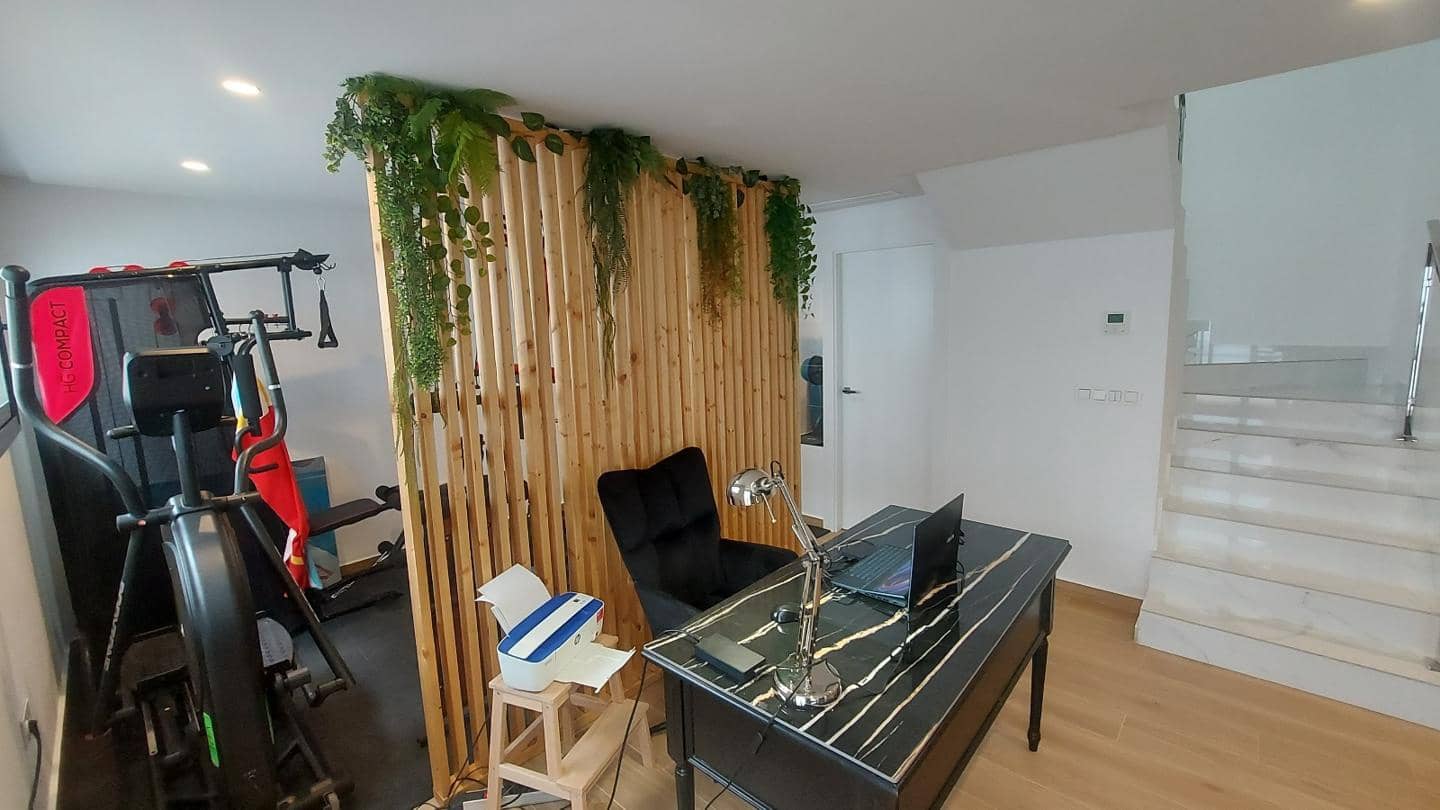 3 soveværelse Villa til salg i El Campello med swimmingpool garage - € 855.000 (Ref: 9205486)