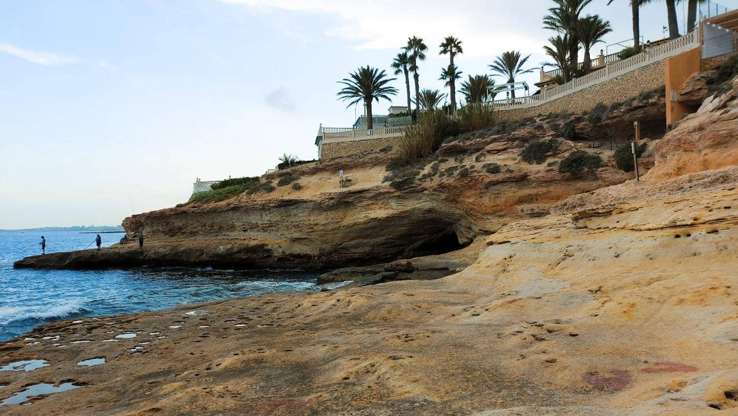 3 soveværelse Villa til salg i El Campello med swimmingpool garage - € 855.000 (Ref: 9205486)