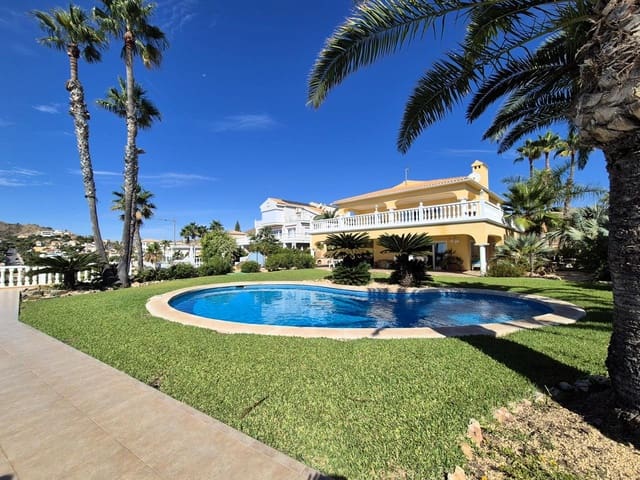 5 sypialnia Willa na sprzedaż w El Campello z basenem garażem - 1 500 000 € (Ref: 9232006)
