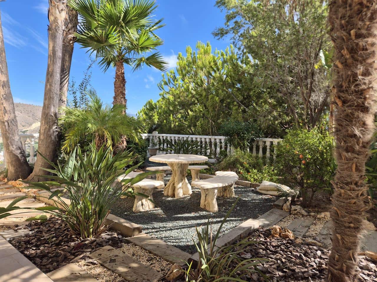 5 sypialnia Willa na sprzedaż w El Campello z basenem garażem - 1 500 000 € (Ref: 9232006)