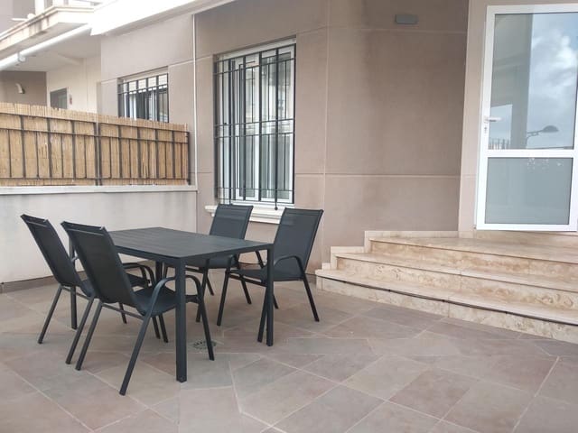 3 soverom Villa til salgs i Calas Santiago Bernabéu, Santa Pola med svømmebasseng - € 410 000 (Ref: 9267783)