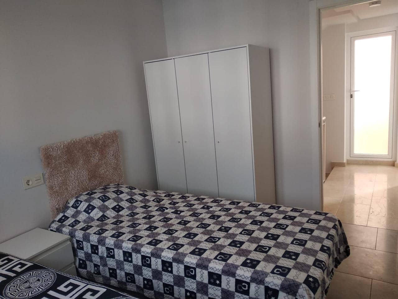 3 soverom Villa til salgs i Santa Pola med svømmebasseng - € 410 000 (Ref: 9267783)