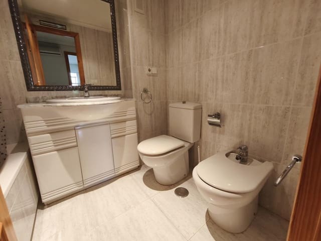 3 bedroom Flat for rent in Cabo de las Huertas, Alicante / Alacant city with pool garage - € 1,250 (Ref: 9273059)