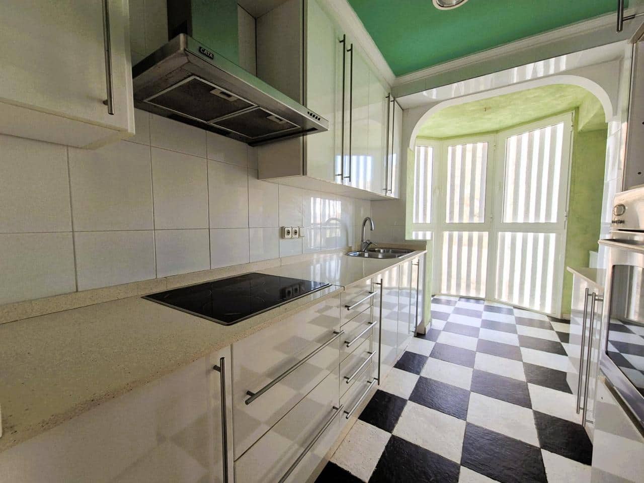 3 camera da letto Appartamento in vendita in Alicante citta con garage - 360.000 € (Rif: 9273060)