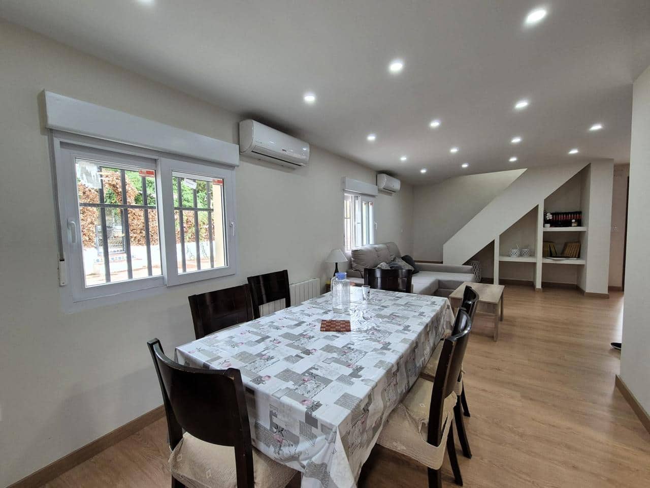 4 quarto Moradia para venda em Busot com piscina garagem - 580 000 € (Ref: 9289333)