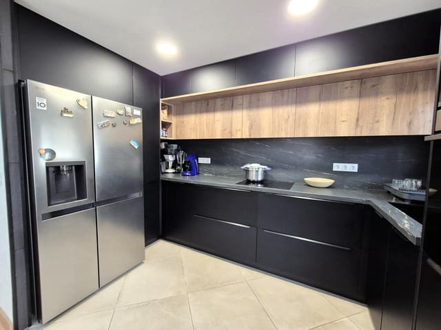 4 sovrum Villa till salu i Bonalba, Busot med pool garage - 580 000 € (Ref: 9289333)