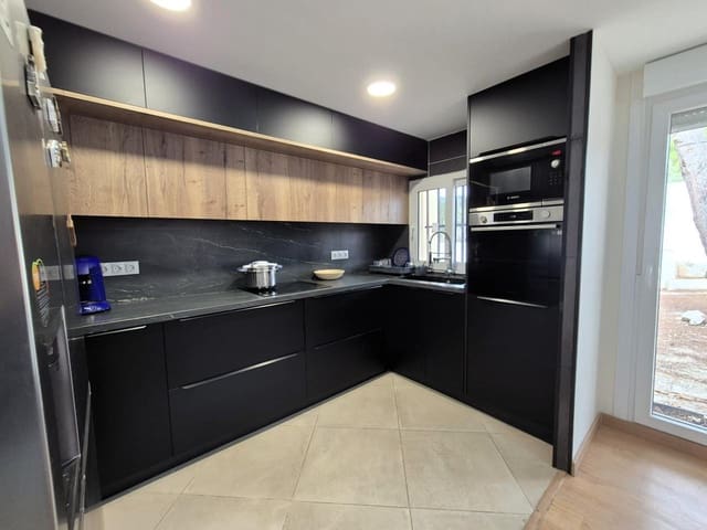 4 sovrum Villa till salu i Bonalba, Busot med pool garage - 580 000 € (Ref: 9289333)