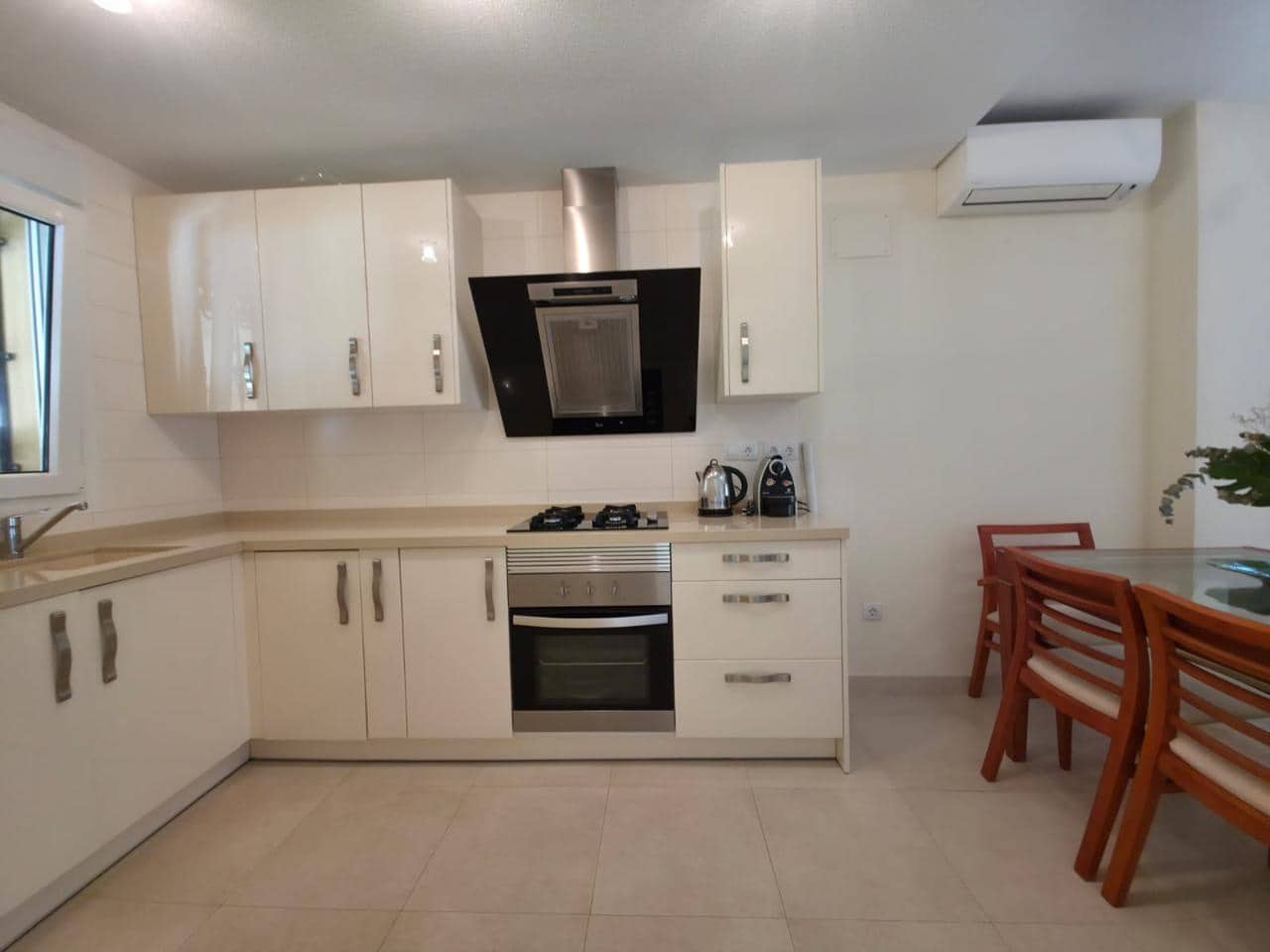 4 sypialnia Willa na sprzedaż w El Campello z basenem garażem - 550 000 € (Ref: 9301781)