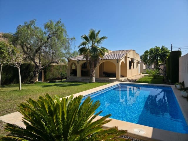 4 sypialnia Willa na sprzedaż w El Campello z basenem garażem - 550 000 € (Ref: 9301781)