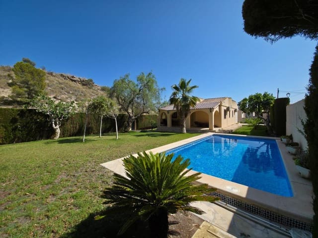 4 sypialnia Willa na sprzedaż w El Campello z basenem garażem - 550 000 € (Ref: 9301781)