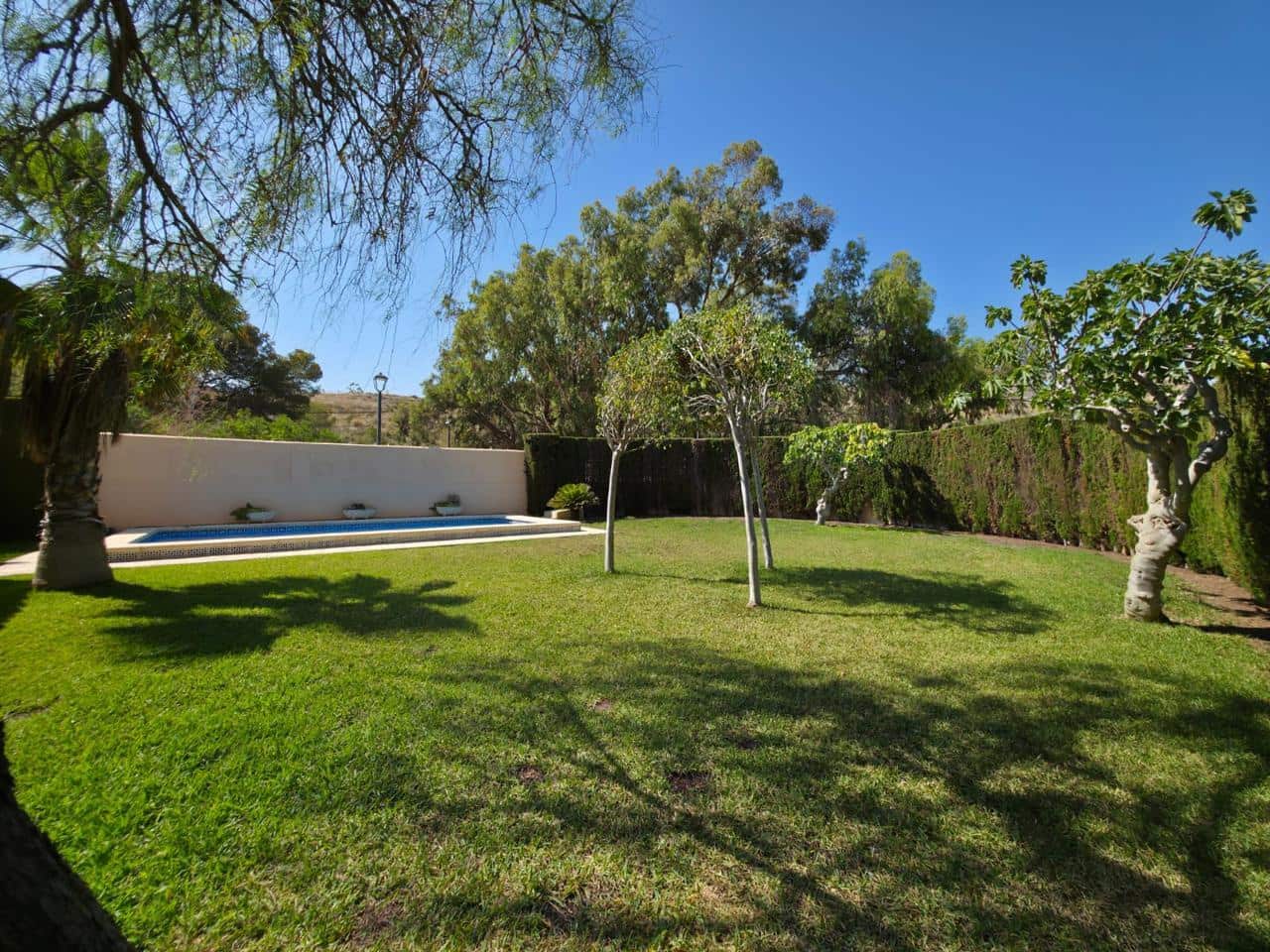 4 sypialnia Willa na sprzedaż w El Campello z basenem garażem - 550 000 € (Ref: 9301781)