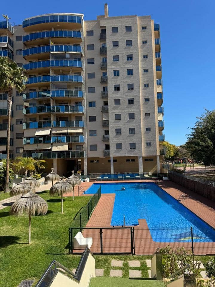 2 makuuhuone Asunto myytävänä paikassa El Campello - 305 000 € (Ref: 9307116)