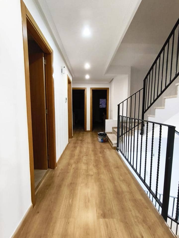 4 soverom Villa til salgs i Monforte del Cid med garasje - € 260 000 (Ref: 9316984)