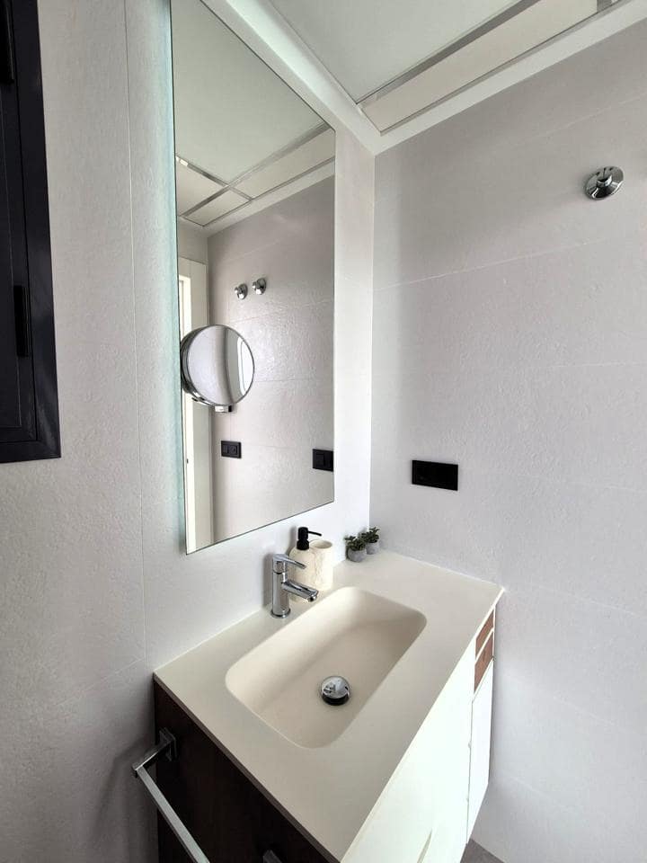 3 soverom Villa til salgs i Guardamar del Segura med svømmebasseng garasje - € 449 000 (Ref: 9319998)