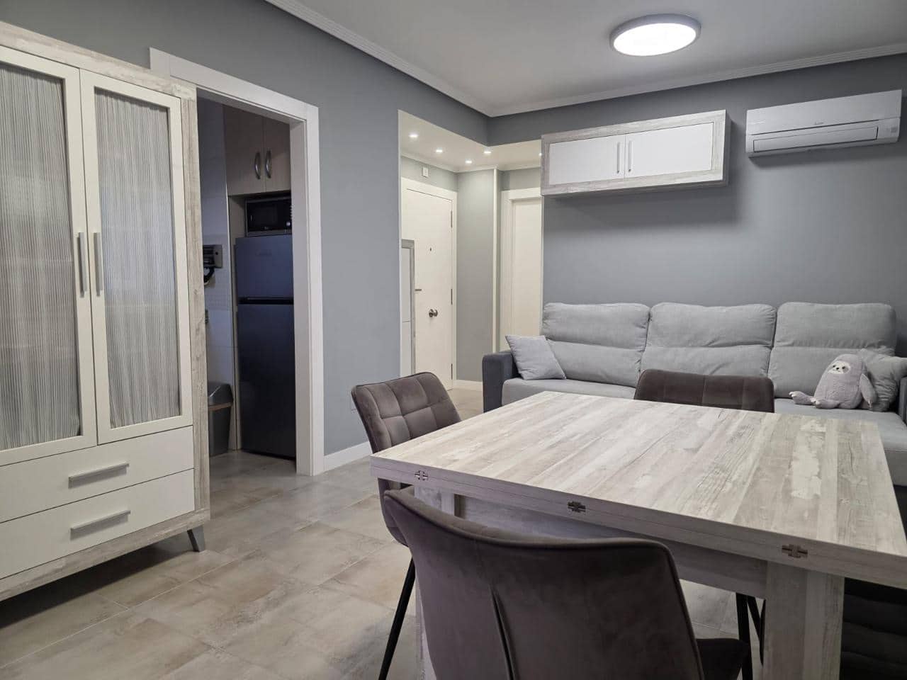 1 Zimmer Wohnung zu verkaufen in Torrevieja mit Garage - 150.000 € (Ref: 9331281)