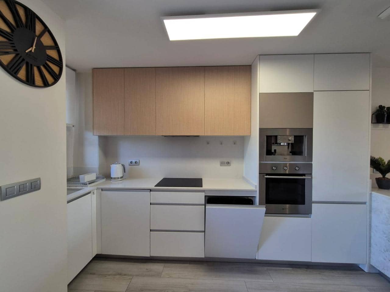 Piso de 2 habitaciones en Guardamar del Segura en venta con garaje - 270.000 € (Ref: 9336921)