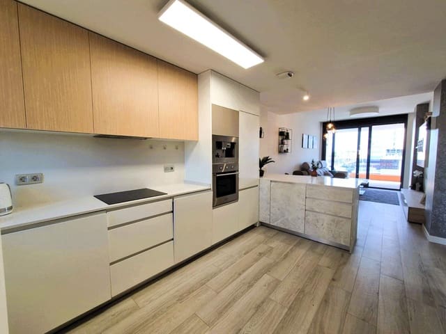 Piso de 2 habitaciones en Puerto Deportivo, Guardamar del Segura en venta con garaje - 270.000 € (Ref: 9336921)