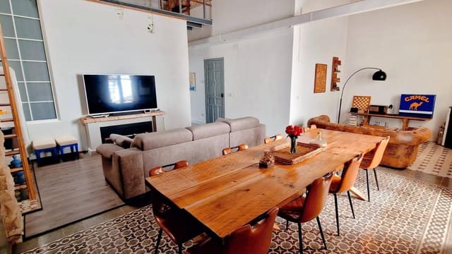 2 sovrum Villa till salu i Benalúa, Alicante stad med garage - 630 000 € (Ref: 9337280)