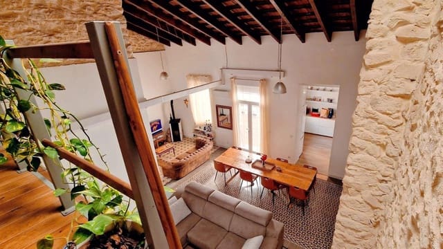 2 sovrum Villa till salu i Benalúa, Alicante stad med garage - 630 000 € (Ref: 9337280)