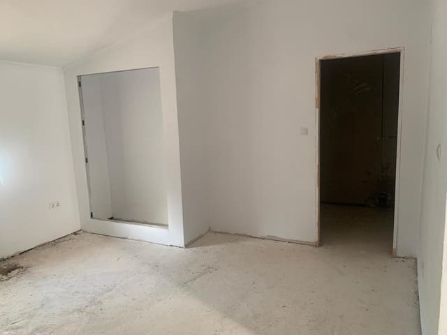 3 camera da letto Villa in vendita in Dolores con garage - 198.000 € (Rif: 9346655)