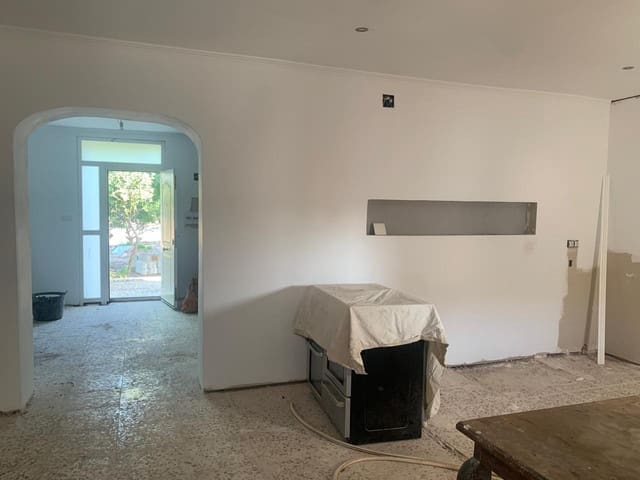 3 camera da letto Villa in vendita in Dolores con garage - 198.000 € (Rif: 9346655)