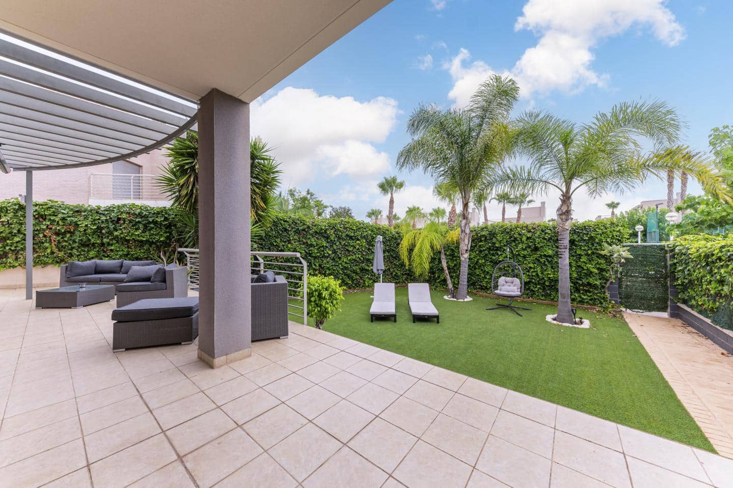 5 bedroom Villa for sale in Muchamiel / Mutxamel with pool - € 700,000 (Ref: 9379719)