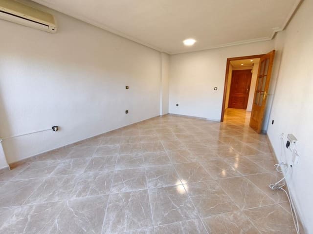 3 quarto Apartamento para arrendar em Cabo de las Huertas, Alicante cidade com piscina garagem - 1 200 € (Ref: 9411314)