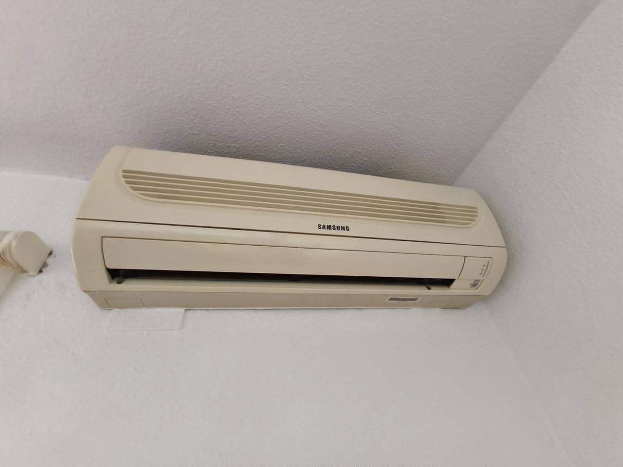 4 soveværelse Lejlighed til leje i Alicante by med swimmingpool garage - € 1.450 (Ref: 9421680)