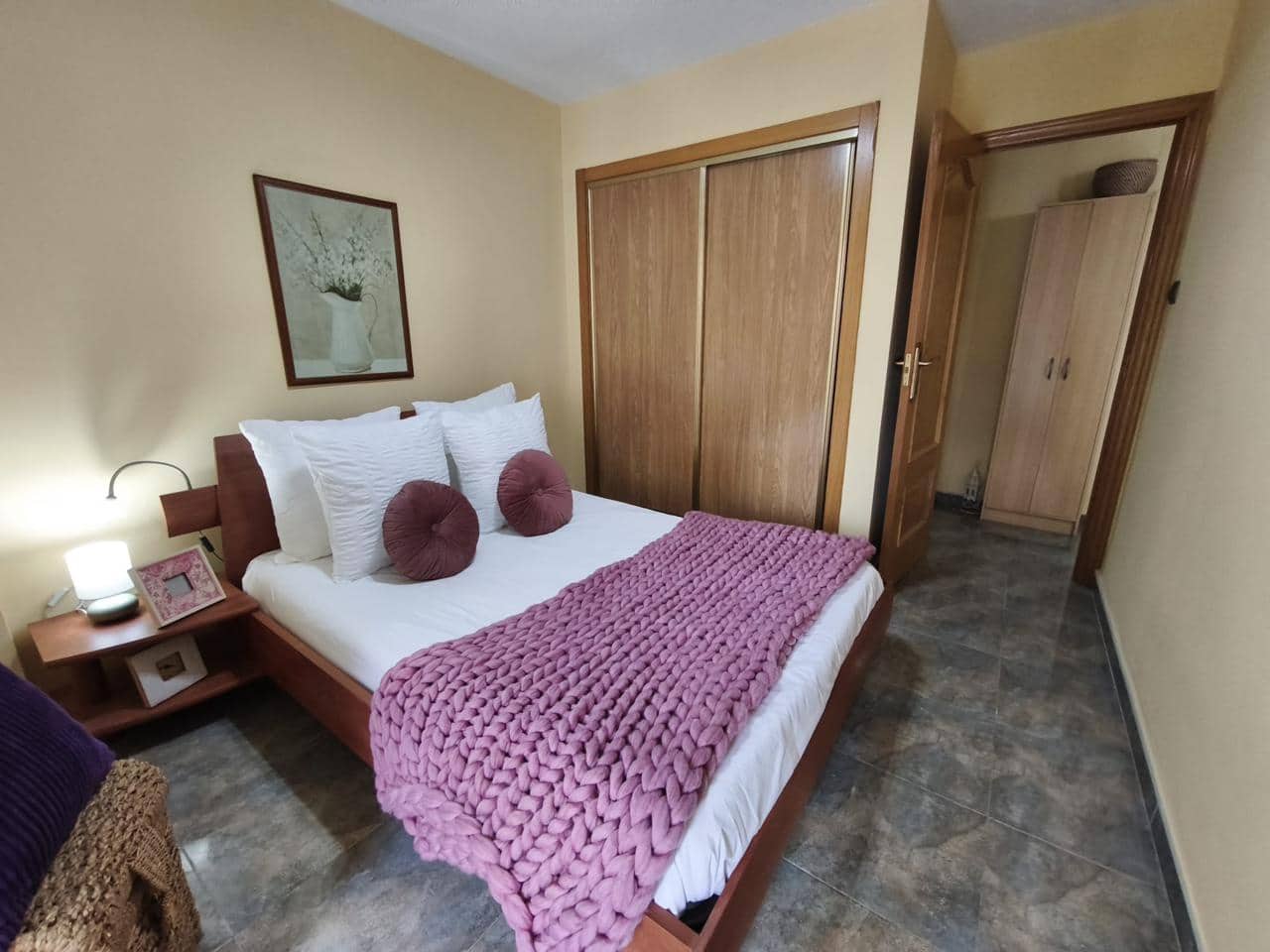 2 soverom Leilighet til leie i Alicante by med svømmebasseng garasje - € 900 (Ref: 9438537)