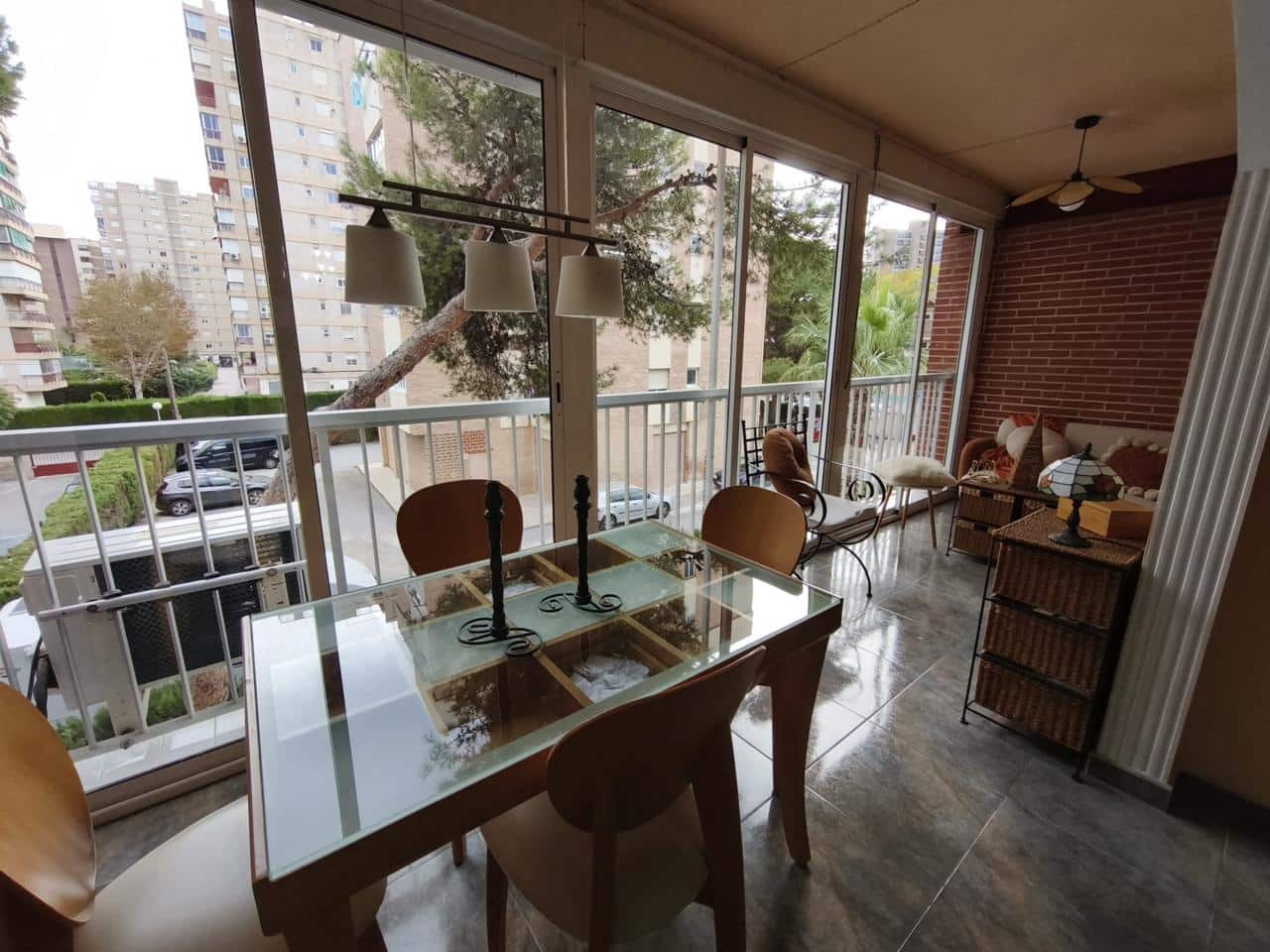 2 soverom Leilighet til leie i Alicante by med svømmebasseng garasje - € 900 (Ref: 9438537)