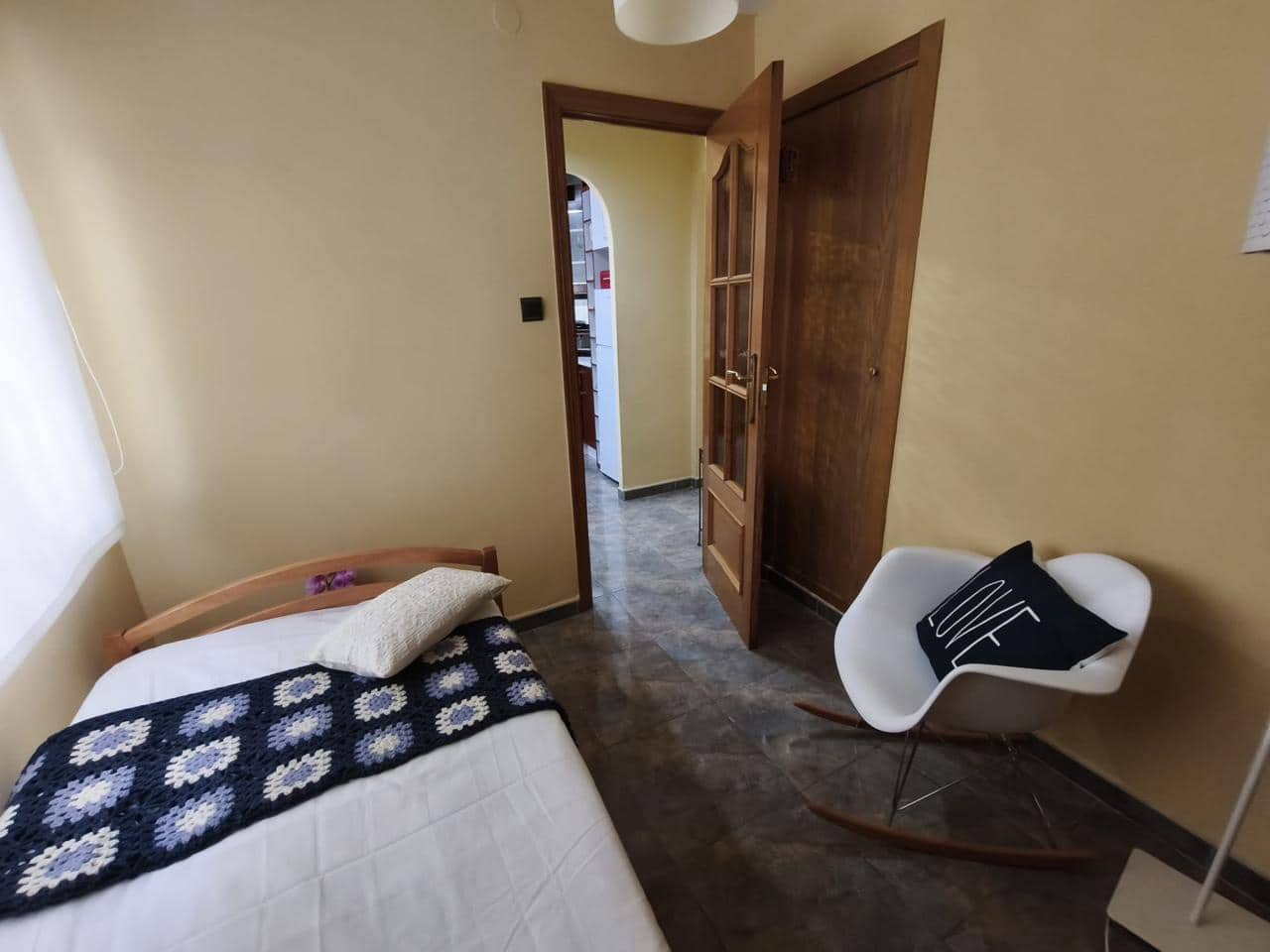 2 soverom Leilighet til leie i Alicante by med svømmebasseng garasje - € 900 (Ref: 9438537)